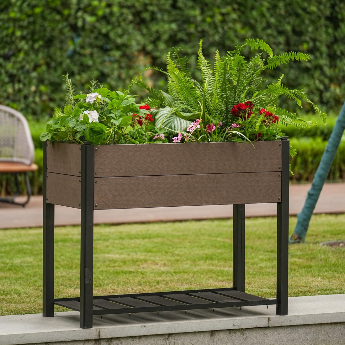 Garvee Huerto Elevado 109×85 cm HDPE con Estante y Soporte de Aluminio Negro, Resistente a la Intemperie, Ideal para Patio y Balcón