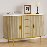 Garvee Aparador Buffet Fluted de 2 Puertas y 3 Cajones con Bordes Dorados para Comedor Color Roble