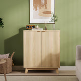Garvee Aparador Fluteado con Almacenamiento, 2 Puertas, Estantes Ajustables para Sala y Comedor, 80×40×82 cm, MDF Natural con Patas de Madera, Diseño Ondulado - Color Madera