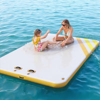 Garvee Plataforma Inflable Flotante de 183x152 cm, Muelle Acuático con Escalera para Piscina y Lago, Blanco y Amarillo