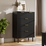 Garvee Cómoda Negra Ondulada 5 Cajones, Madera Fluted, Patas Metálicas, Versátil para Dormitorio y Entrada, Moderna y Estable - Negro