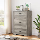 Garvee Cómoda Moderna 5 Cajones Gris - Almacenaje Espacioso, Antivuelco, MDF Resistente Para Dormitorio y Sala 31.5in x 15.7in x 43.9in - Gris