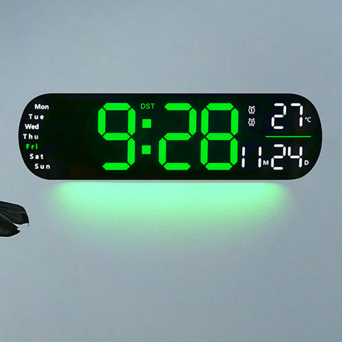 Garvee Reloj Digital LED de Pared 35 cm Pantalla Grande Brillo Ajustable 10 Niveles Memoria y Doble Alarma USB Verde para Cocina Salón Dormitorio y Oficina