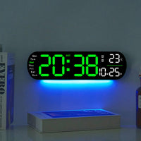 Garvee Reloj Digital LED de Pared 35 cm Pantalla Grande Brillo Ajustable 10 Niveles Memoria y Doble Alarma USB Verde para Cocina Salón Dormitorio y Oficina