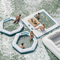 Garvee Hamaca Inflable Acuática Hexagonal de 259 cm, Plataforma Flotante de PVC Marino con Piscina de Malla Central de 152 cm, Anillas de Acero Inoxidable para Conexión Modular y Bomba Manual, Blanco y Azul