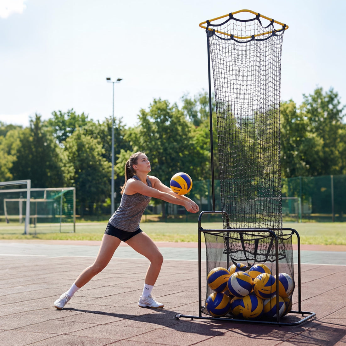 Garvee Red De Entrenamiento Para Colocador De Vóleibol Ajustable 5 Alturas Y Ángulos Marco De Hierro Resistente Portátil Con Ruedas Y Freno Para Interior Y Exterior