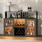 Garvee Mueble Bar para Vino de Madera con Luces LED Tomas Electricas y Estantes para Botellas, Negro