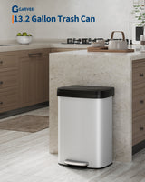 Garvee Basurero de 50L con Tapa Suave y Manija Trasera, Metal Resistente, Ideal Cocina y Oficina, 39.96in Alto, Color Metalizado - Blanco