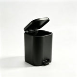 Garvee Cubo de Basura de Pedal de 6L de Acero Inoxidable y Tapa Gruesa de Cierre Suave Negro Mate