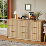 Garvee Cómoda Amplia de 9 Cajones con Diseño Acanalado Tiradores Metálicos para Dormitorio Madera Natural - Madera Natural