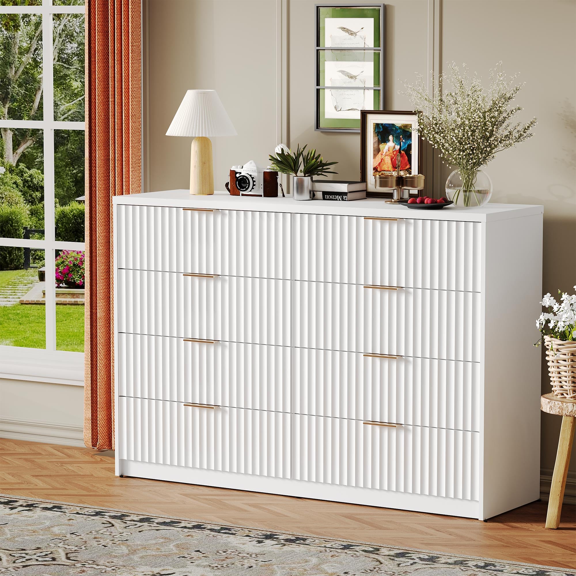 Comoda moderna acanalada de ocho cajones de madera de color blanco Garvee